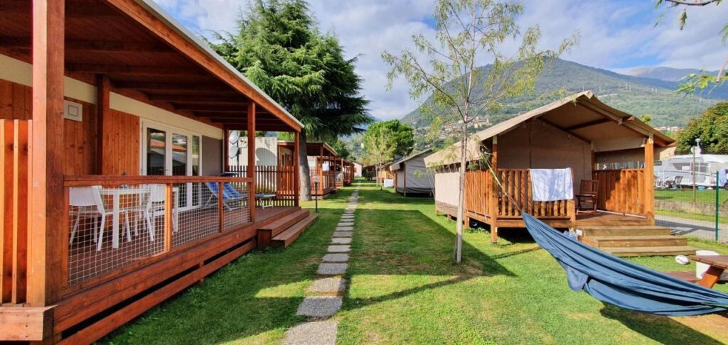 Glamping Italia '90 Experience